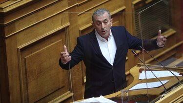 Σ. Βαρδάκης: «Έξι μήνες χωρίς εισόδημα οι αλιείς σε Άρβη, Τσούτσουρα και Καστρί»