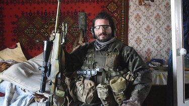 «Είμαι ζωντανός»: Η απάντηση του Καναδού ελεύθερου σκοπευτή στους Ρώσους