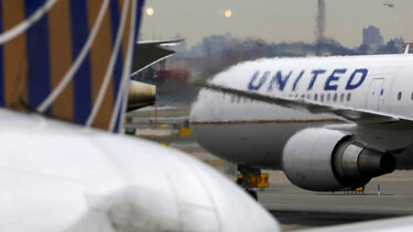 Πόλεμος στην Ουκρανία: Η United Airlines αναστέλλει τις πτήσεις εντός της Ρωσίας