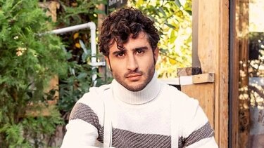 Γιάννης Βασιλώττος: «Ίσως το τέλος των Αγριών Μελισσών να μην έχει γραφτεί ακόμα»