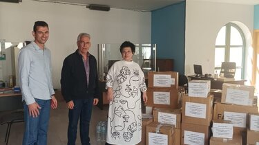 Από το Ρέθυμνο στην Ουκρανία 30 κούτες με ιατροφαρμακευτικό υλικό