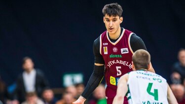 Eκπληκτικός Καλαϊτζάκης, απειλεί με αποκλεισμό την Ζαλγκίρις!