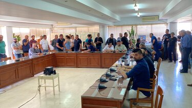 Δέσμευση από το υπουργείο για άμεση λύση στο πρόβλημα με τα "εργατικά χέρια"