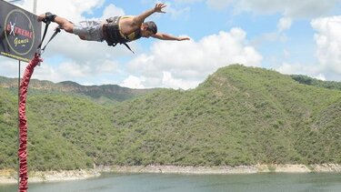 Πήδηξε από τα 40 μέτρα με bungee jumping, αλλά το σχοινί δεν ήταν δεμένο