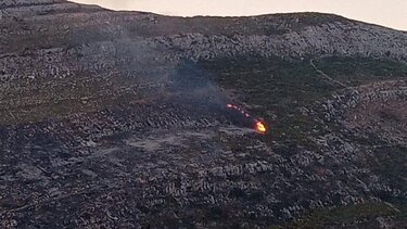 Φωτιά στη Νάξο: Μεγάλη επιχείρηση της Πυροσβεστικής στην Απείρανθο