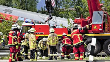 Γερμανία: Στους 5 οι νεκροί από το σιδηροδρομικό δυστύχημα στη Βαυαρία