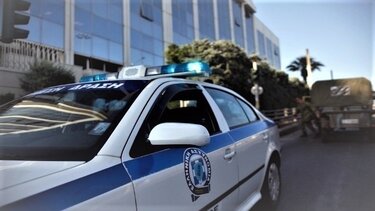 Εξαπάτησαν 34 επιχειρήσεις προκαλώντας ζημιά άνω των 2,6 εκατ. ευρώ