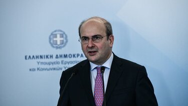 Κ. Χατζηδάκης: Επανάσταση στην αγορά εργασίας με την Ψηφιακή Κάρτα Εργασίας