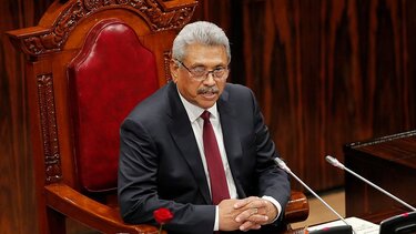 Σρι Λάνκα: Μέσω...e-mail έστειλε την παραίτησή του στο κοινοβούλιο o πρόεδρος της χώρας