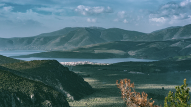 Ψηφίστηκε το νομοσχέδιο για την απλοποίηση της περιβαλλοντικής αδειοδότησης