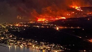 Μάχη με τις φλόγες σε Ιτέα και Κρανίδι – Στη μάχη τα εναέρια μέσα