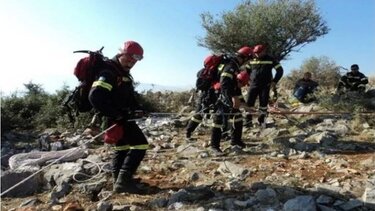 Λάρισα: Στην αναζήτηση νεαρού ατόμου πυροσβέστες στον Όλυμπο