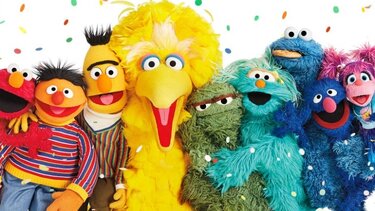 Το HBO Max αφαιρεί περίπου 200 επεισόδια του «Sesame Street»