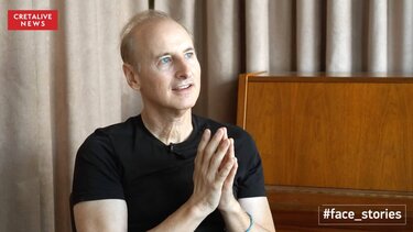 Από τη διεθνή μουσική σκηνή και την Ορχήστρα των Χρωμάτων ... καθοδηγητής της Ορχήστρας Νέων!