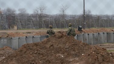 Θεοδωρικάκος: Χθες επιχείρησαν να περάσουν από τον Έβρο 1.500 παράνομοι μετανάστες