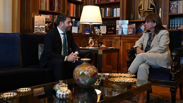 Κ. Σακελλαροπούλου για παρακολουθήσεις: Aρμόδια όργανα η Βουλή και η Δικαιοσύνη