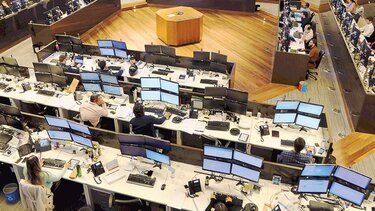 Η αναταραχή στις αγορές εγκυμονεί κινδύνους για τις ευρωπαϊκές τράπεζες