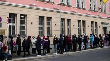 Ουκρανοί πρόσφυγες: Πάνω από 1 εκατομμύριο έχουν καταγραφεί στη Γερμανία από την έναρξη του πολέμου