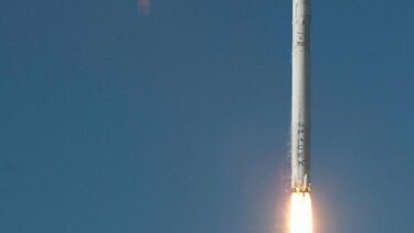 Ρωσική πυραυλική επίθεση πλήττει υποδομές στο Κίεβο, σύμφωνα με αξιωματούχους