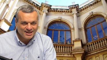 Χάρης Μαμουλάκης: Γιατί λέω όχι στον δήμο Ηρακλείου