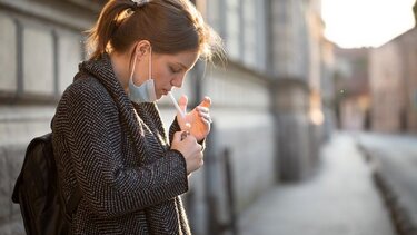 Νέα Ζηλανδία: Απαγορεύει δια βίου το κάπνισμα στους νέους