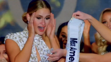 Μις Αμερική: Φοιτήτρια πυρηνικής μηχανικής η φετινή νικήτρια