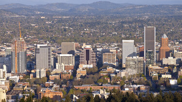 Η κυβερνήτρια του Όρεγκον μετέτρεψε σε ισόβια την ποινή και των 17 θανατοποινιτών της Πολιτείας