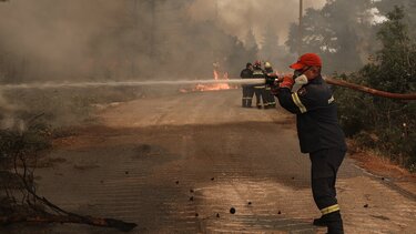 Προσοχή από όλους, ζητούν οι πυροσβέστες
