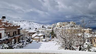 Η Μπάρμπαρα "έντυσε στα λευκά" πολλές περιοχές της Κρήτης