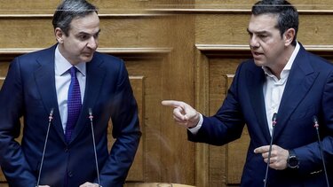 Διασταύρωσαν τα ξίφη τους στη Βουλή, Μητσοτάκης-Τσίπρας