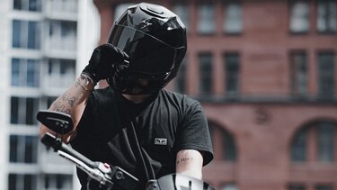 Σαρωτικοί τροχονομικοί έλεγχοι σε μηχανές και πατίνια - Δεύτερη σε παραβάσεις η Κρήτη