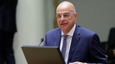 Δένδιας: Ανάγκη τεράστιας βοήθειας και στήριξης σε Τουρκία-Συρία