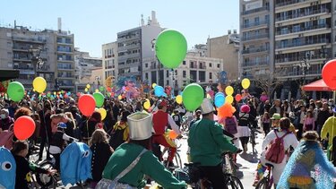 Τζίρους εκατομμυρίων αφήνουν οι εκδηλώσεις των Αποκριών στην τοπική οικονομία