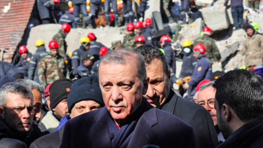 "Γεια σου Έρντο, τελικά ήρθα νύχτα..."