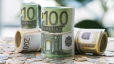 Στα 10 τρισ. δολάρια η περιουσια των 500 κροίσων του πλανήτη