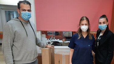 Δίπλα στην Ογκολογική Μονάδα Παίδων και την Παιδιατρική μονάδα του ΠΑΓΝΗ, η Economou Hotels