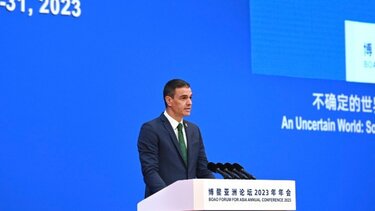 Ο Σάντσεθ κάλεσε την Ασία να ανοίξει την αγορά της στις εταιρίες της Δύσης