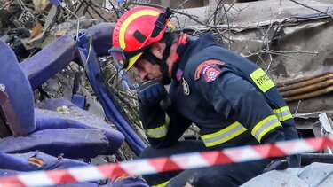 Τραγωδία στα Τέμπη: Φωτογραφίες από αγνοούμενους και εκκλήσεις μέσω των social media