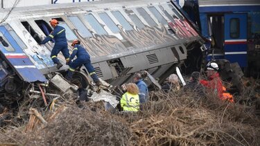 Τέμπη: 42 οι επιβεβαιωμένοι νεκροί, σύμφωνα με την Πυροσβεστική