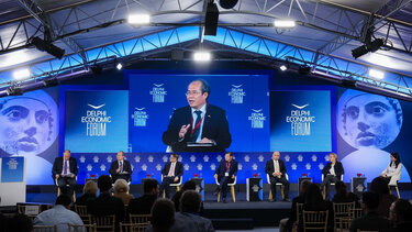 Κίνα προς ΗΠΑ: “Πήγαινε πιο εκεί και μην μου μπλοκάρεις τον ήλιο”