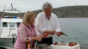 Μαγειρέματα on camera, από τον Δήμαρχο Σητείας με τη γνωστή σεφ!