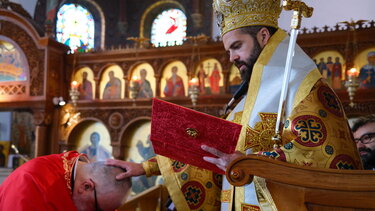 Κυριακή των Μυροφόρων στο Λούτον