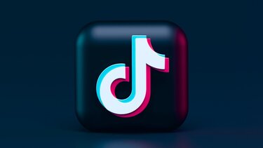 TikTok: «Δεν πριμοδοτεί ο αλγόριθμος τους Παλαιστίνιους, οι έφηβοι χρήστες τους υποστηρίζουν»