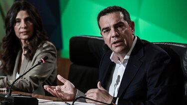 Αλ. Τσίπρας στη διακαναλική: Προοδευτική κυβέρνηση με έμπειρα, νέα πρόσωπα