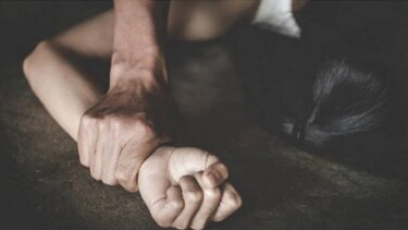 Σοκ στην Κω: 14χρονη κατήγγειλε ότι την κακοποιούσε ο πατριός της
