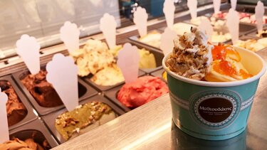 Παγωτό με γεύση πορτοκαλόπιτα; Η γεύση του καλοκαιριού έχει ονοματεπώνυμο!