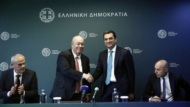 Το "ευχαριστώ" Σκρέκα και Σενετάκη στον Πρωθυπουργό