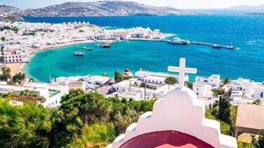 Μύκονος: Πάνω από 13 εκατ. ευρώ πρόστιμο σε beach bar