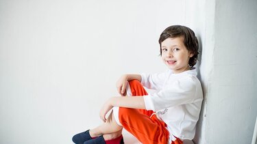 Πότε πρέπει τα παιδιά να αρχίσουν να ντύνονται μόνα τους;