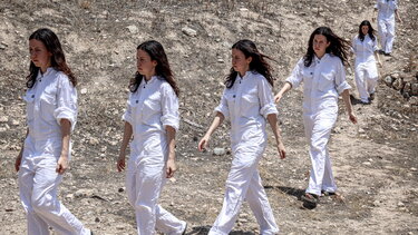 ΖΩΟΛΟΓΙΟ/BESTIARIO: Μια παράσταση θεάτρου/αρχαιολογίας